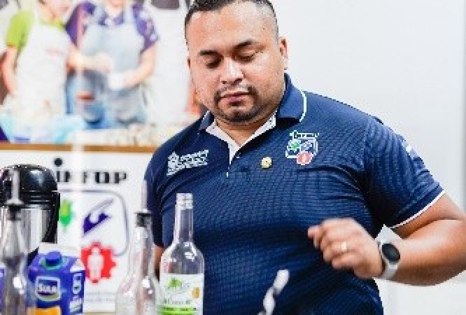 Curso 𝐏𝐫𝐞𝐩𝐚𝐫𝐚𝐜𝐢ó𝐧 𝐲 𝐒𝐞𝐫𝐯𝐢𝐜𝐢𝐨 𝐝𝐞 𝐂ó𝐜𝐭𝐞𝐥𝐞𝐬